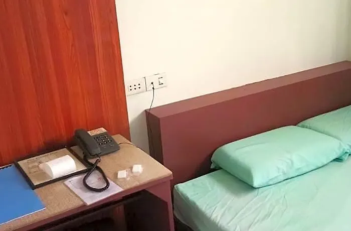 Anthurium Inn 2*